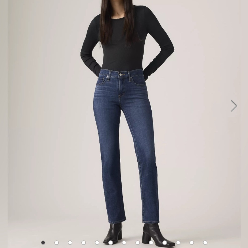 Levi’s 314 Shaping Straight - 12 Short, 31 X 30